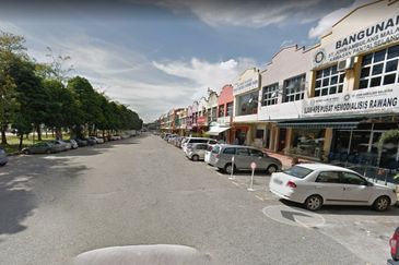 Rawang town ground Floor Shop For Rent