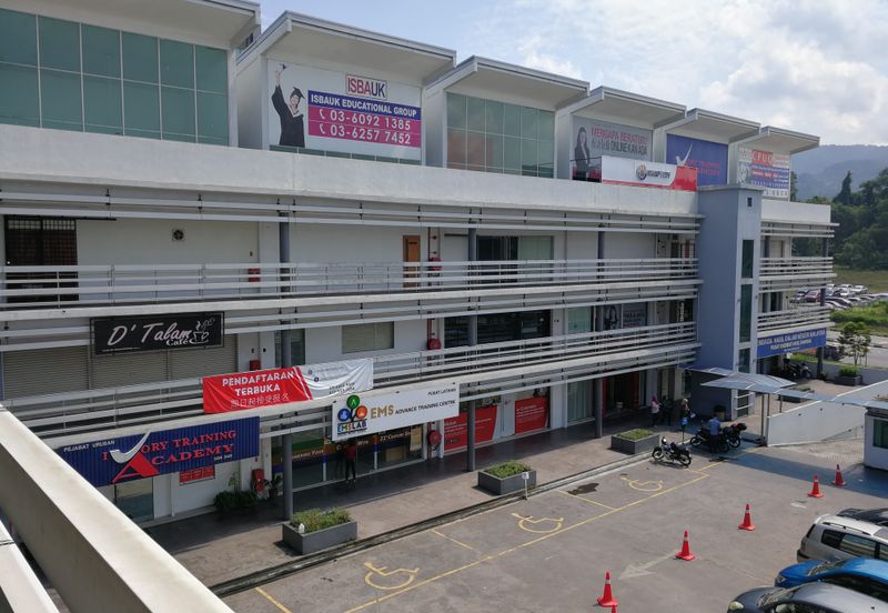 Rawang Town 3 Storey Office for Rent