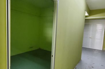 Rawang Town Ground Floor Shop For Rent