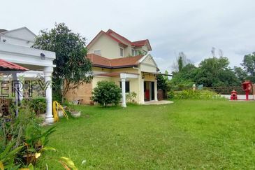 Rawang Country Homes 2 storey Bungalow For Sale