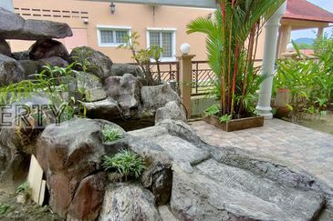 Rawang Country Homes 2 storey Bungalow For Sale