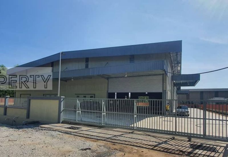 Bukit Beruntung 1 Acre Land Factory For Rent
