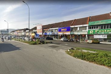 Rawang Town Ground Floor Shop For Rent