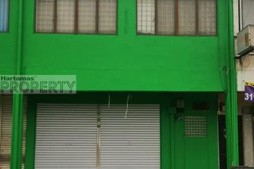 Rawang Town Ground Floor Shop For Rent