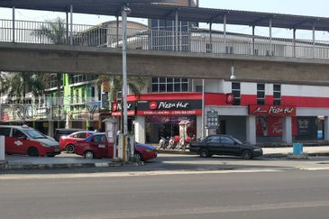 Rawang Town 3 Storey Office for Rent