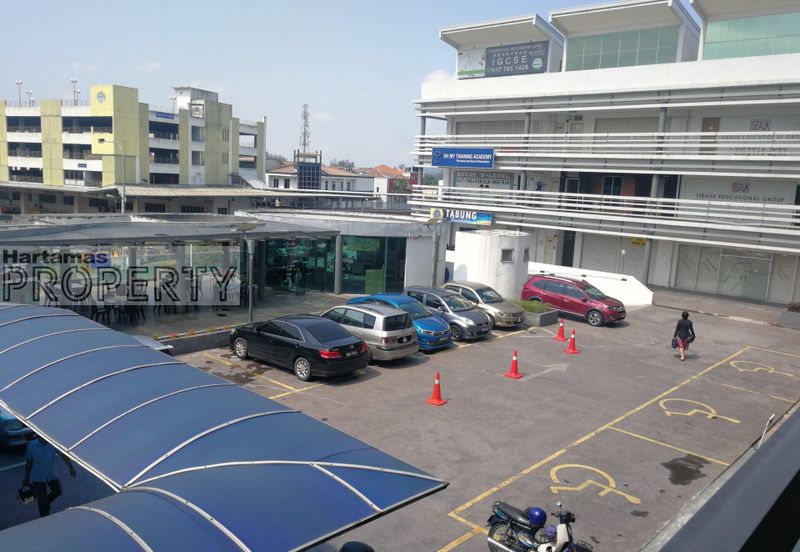 Rawang Town 3 Storey Office for Rent