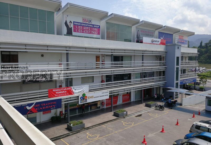 Rawang Town 3 Storey Office for Rent