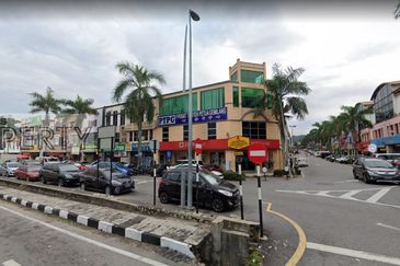 Rawang Town Ground Floor Shop For Rent