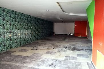 Rawang Town Ground Floor Shop For Rent