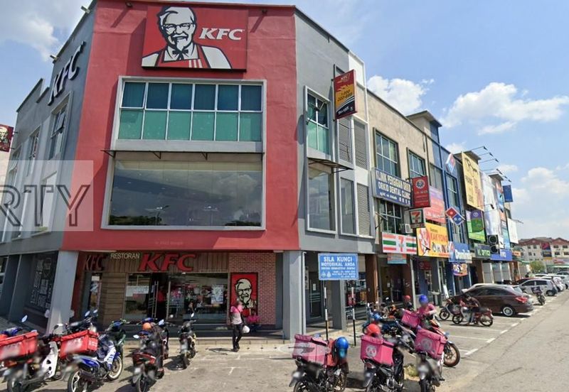 Bukit Beruntung 1st Floor Office For Rent