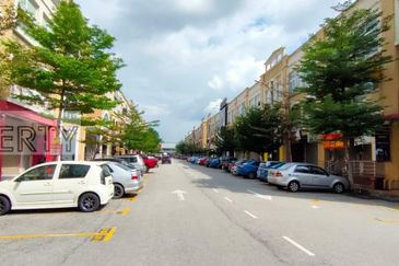 Rawang The Reef 1 3 Storey Shop For Sale