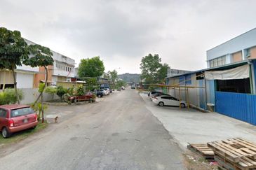 Bukit Sentosa Serendah 1.5 Semi D Factory For Rent