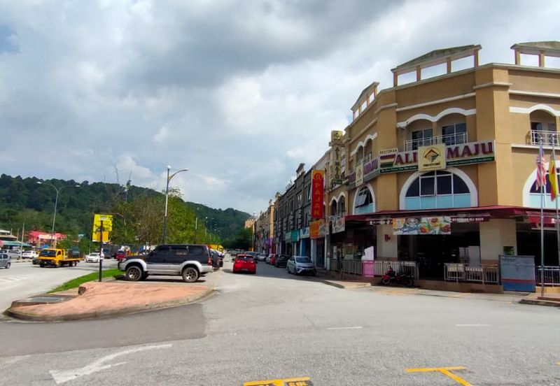 Rawang Commercial Centre (The Reef)
