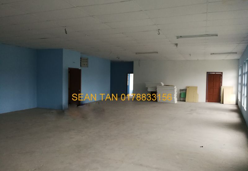 Rawang Mutiara Corner Office to Rent