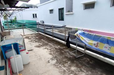 Rawang Anggun 2 Renovated Semi-D For Sale