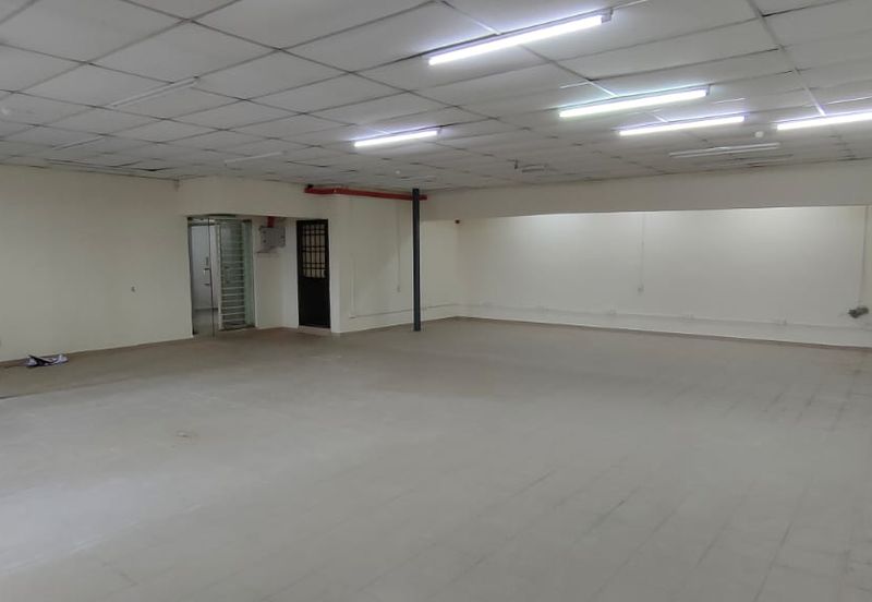 Rawang Town 4th Floor Office For Rent