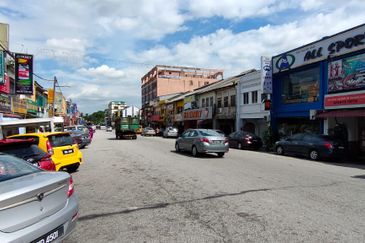 Rawang Town 4th Floor Office For Rent