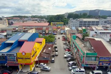 Rawang Town 4th Floor Office For Rent