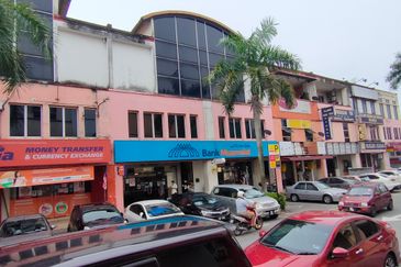 Rawang Town 4th Floor Office For Rent