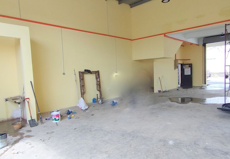 kantan Bukit Beruntung 1.5 sty Factory For Rent