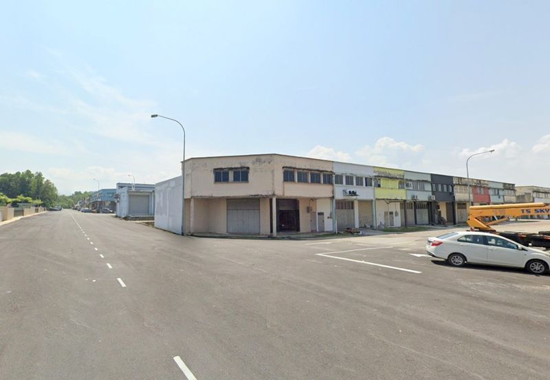 kantan Bukit Beruntung 1.5 sty Factory For Rent