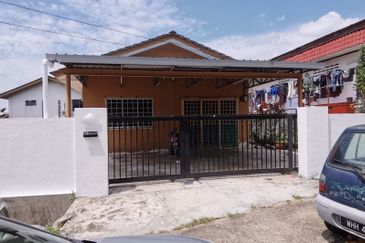 Rawang Town New Green Park Bunglow For sale