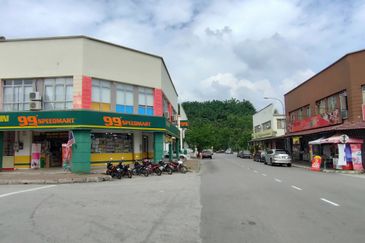 Adenium Bukit Beruntung Office For Rent
