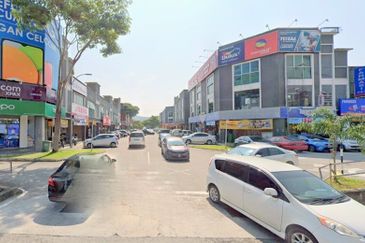 Bukit Sentosa Rawang Group Floor Shop For Rent