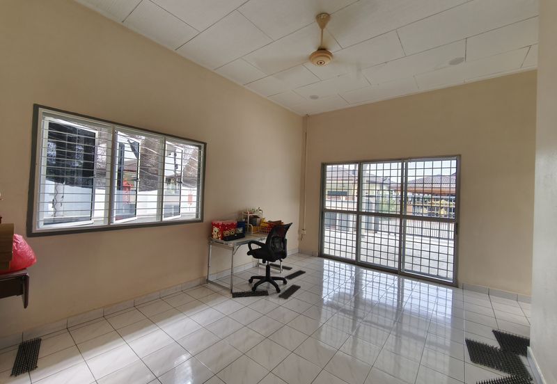 Serendah Bungalow For Sale