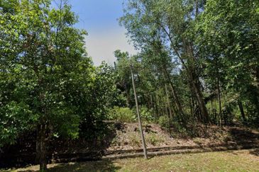 Bukit Beruntung Golf Club Bungalow Land For Sale