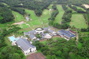 Bukit Beruntung Golf Club Bungalow Land For Sale