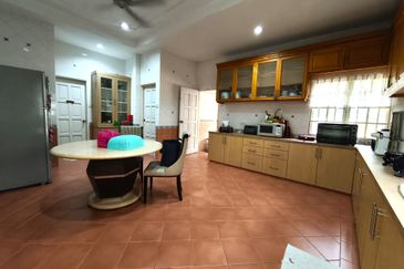 Seksyen 6, Bandar Country Homes