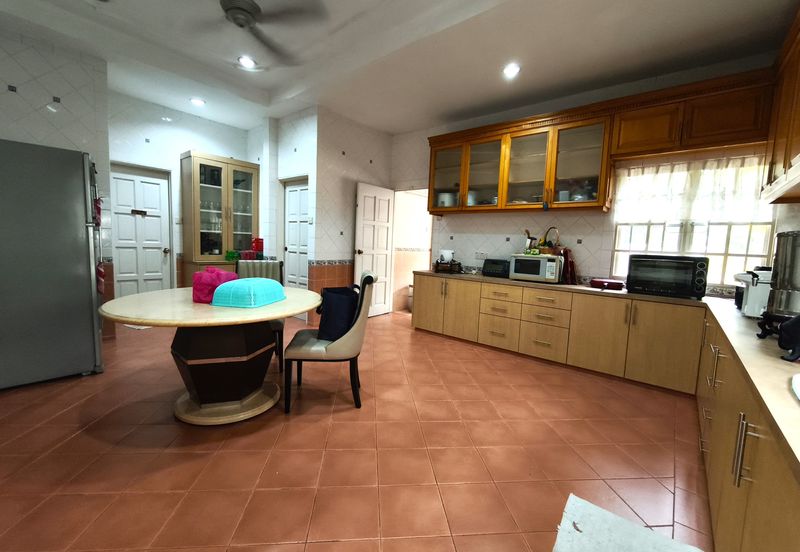 Seksyen 6, Bandar Country Homes