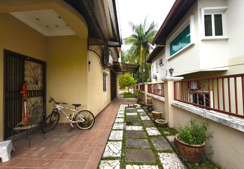 Seksyen 6, Bandar Country Homes