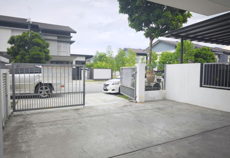 Garland Residence Rawang 2 Sty terrace House For Sale