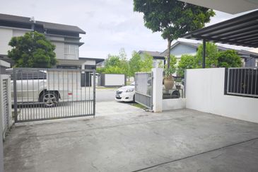 Garland Residence Rawang 2 Sty terrace House For Sale