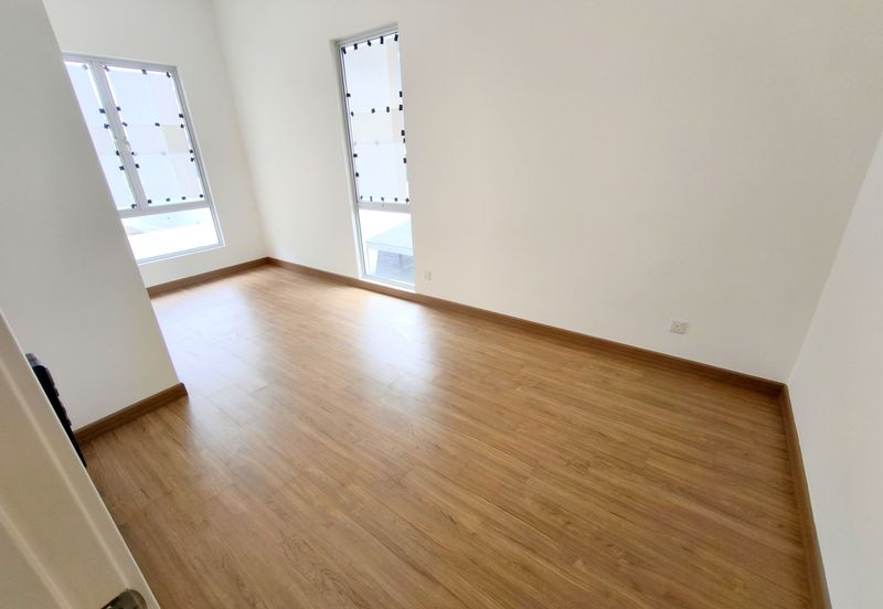 Garland Residence Rawang 2 Sty terrace House For Sale