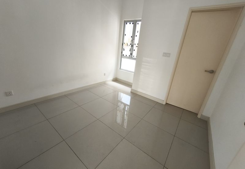 Garland Residence Rawang 2 Sty terrace House For Sale