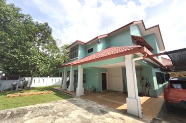 Kelab Golf Bukit Beruntung