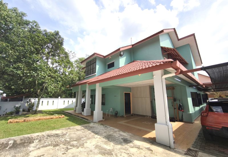 Kelab Golf Bukit Beruntung