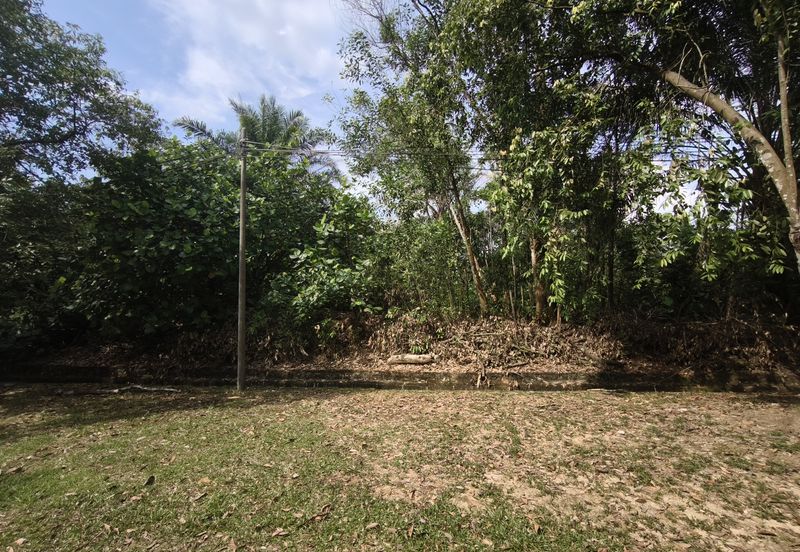 Bukit Beruntung Golf Club Bungalow Land For Sale