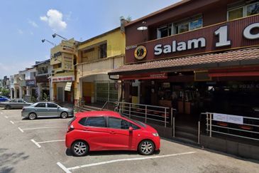 Bukit Beruntung Golf Club Bungalow Land For Sale