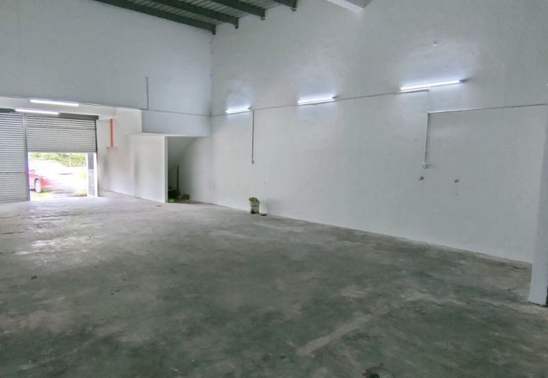 Bukit Sentosa Rawang 1.5 Storey Factory For Rent