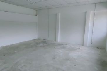 Bukit Sentosa Rawang 1.5 Storey Factory For Rent