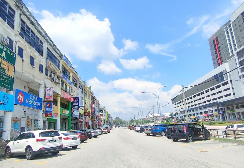 Bandar Country Homes