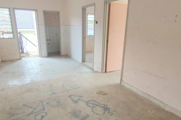 Serendah Single Storey Corner House For Sale