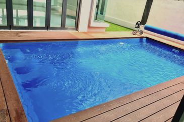 For Sale: Luxurious 3-Storey Bungalow @ Subang Heights East - Freehold!