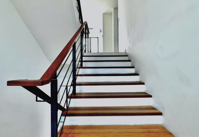 For Sale: Luxurious 3-Storey Bungalow @ Subang Heights East - Freehold!