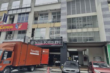 Prima Biz Hub, Taman Tasik Prima