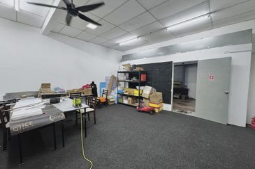 Prima Biz Hub, Taman Tasik Prima